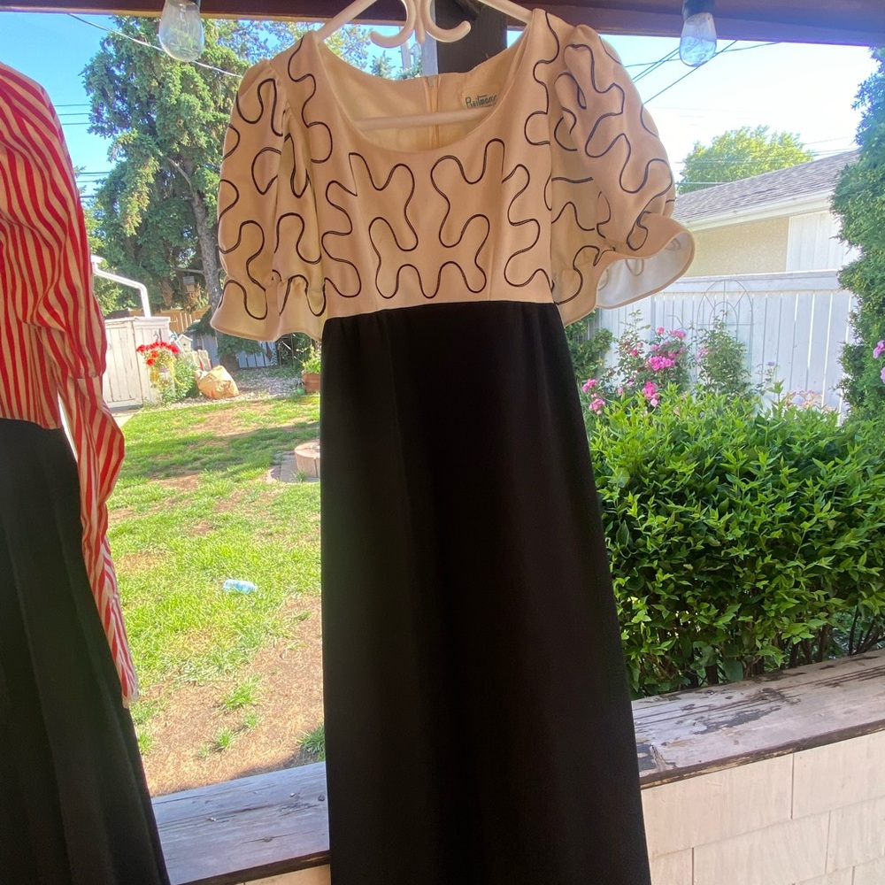 Reitmans vintage Cream and Black Long Sleeve Dress